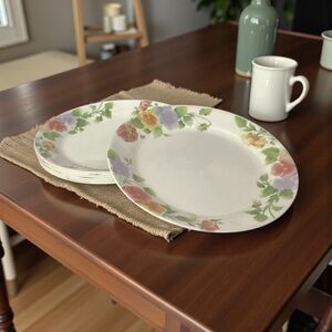 Corelle Summer Blush Dinner Plates – Set of 2 – 10.25” Floral Vitrelle USA